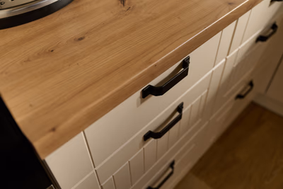 Atypické řešení kuchyně na míru - ukázka realizace Modern kitchen with custom design